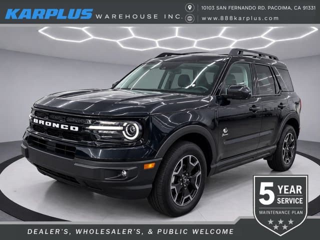 2022 Ford Bronco Sport Outer Banks — photo 1 of 28