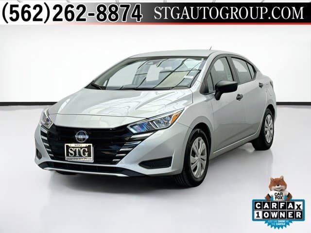 2024 Nissan Versa Base — photo 1 of 19