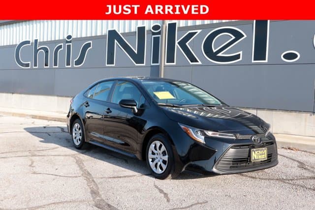 2026 Toyota Corolla LE — photo 1 of 27