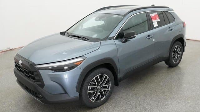 2026 Toyota Corolla Cross XLE — photo 1 of 52