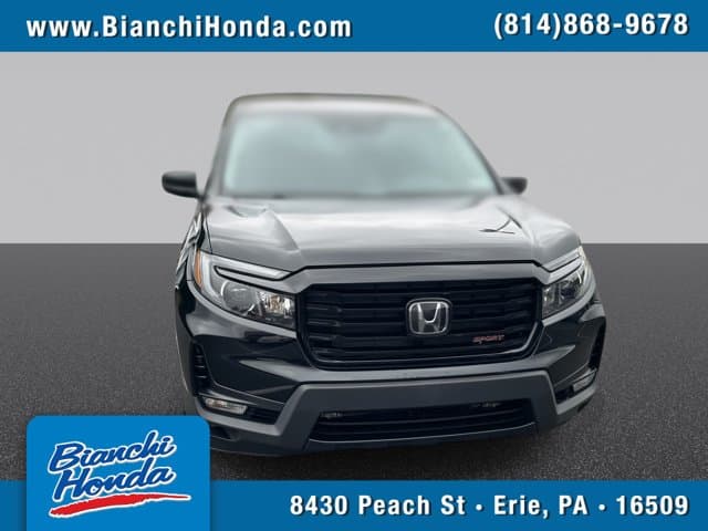 2023 Honda Ridgeline Sport — photo 1 of 9