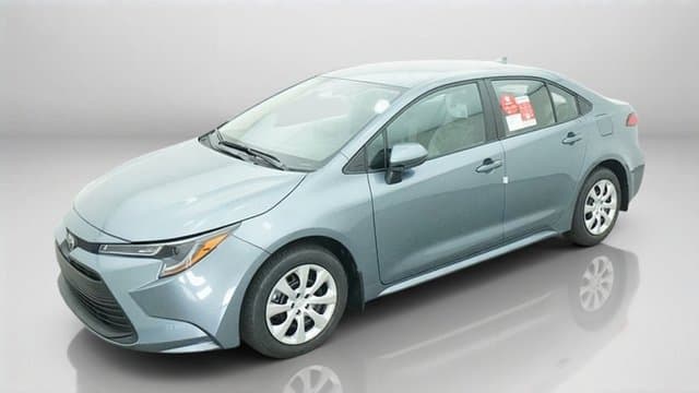 2027 Toyota Corolla LE — photo 1 of 24