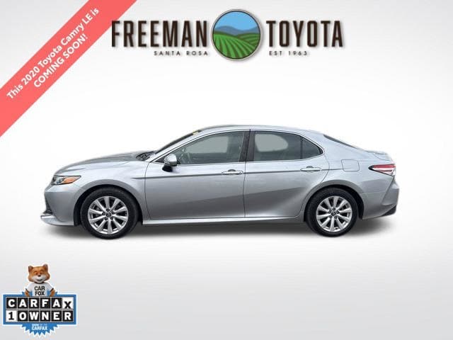 2020 Toyota Camry LE — photo 1 of 8