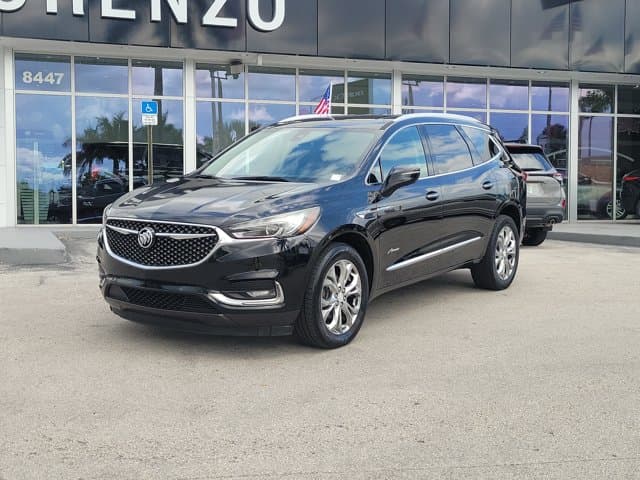 2018 Buick Enclave Avenir — photo 1 of 28