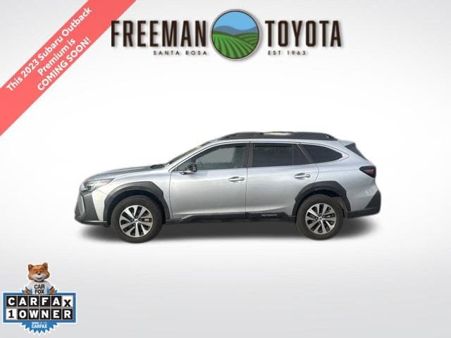 2023 Subaru Outback Premium — photo 1 of 8