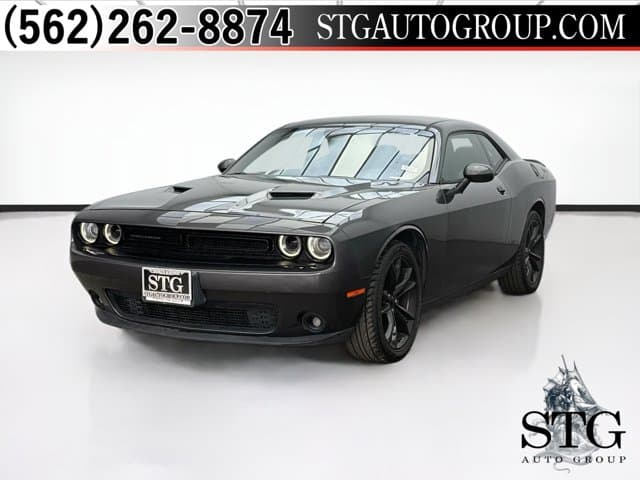 2016 Dodge Challenger SXT Plus — photo 1 of 19