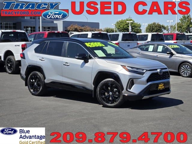 2024 Toyota RAV4 Hybrid XSE — photo 1 of 27