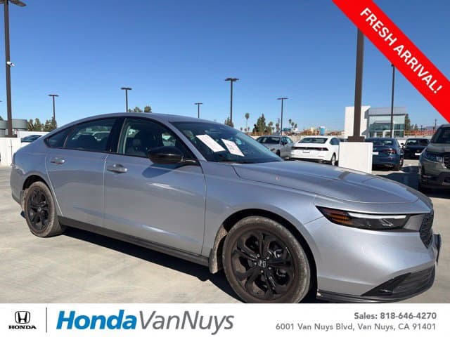 2025 Honda Accord Sedan SE — photo 1 of 9
