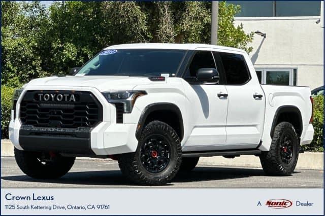 2023 Toyota Tundra 4WD TRD Pro Hybrid — photo 1 of 34