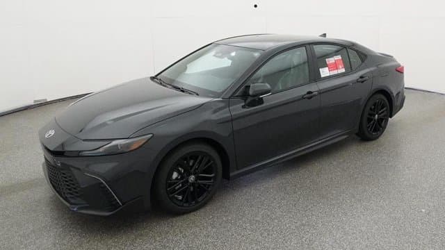 2026 Toyota Camry SE — photo 1 of 52