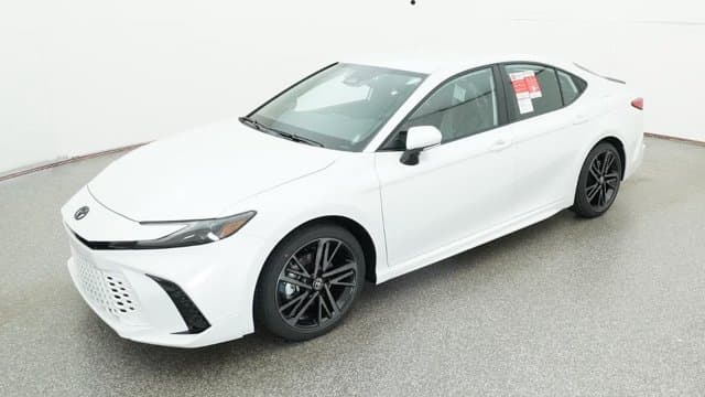 2026 Toyota Camry XSE — photo 1 of 32