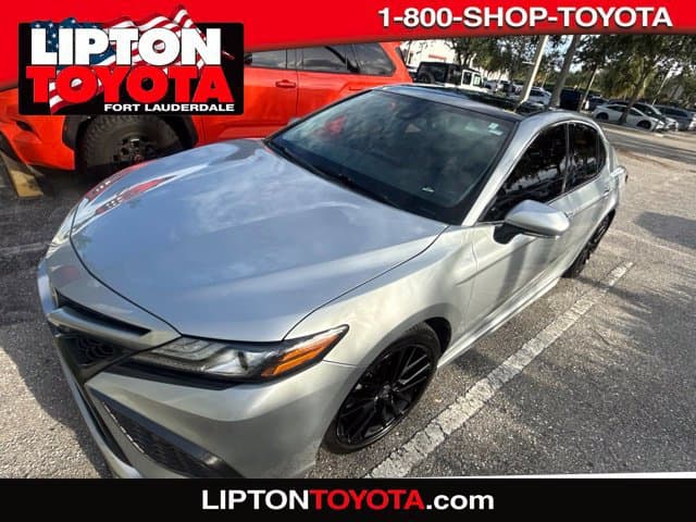 2022 Toyota Camry XSE — photo 1 of 2