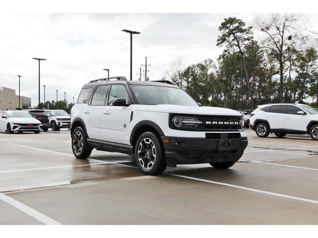 2024 Ford Bronco Sport Outer Banks — photo 1 of 37