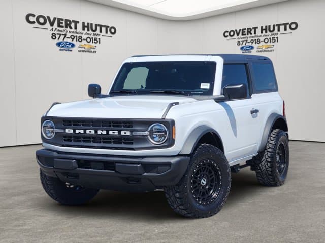 2025 Ford Bronco Base — photo 1 of 30