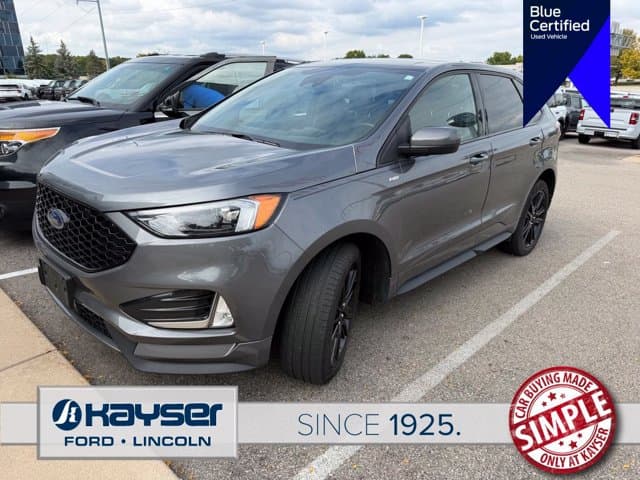 2024 Ford Edge ST-Line — photo 1 of 2