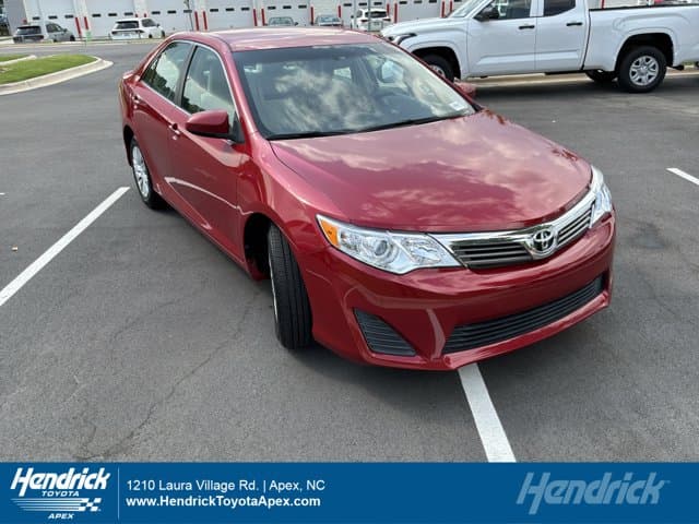2014 Toyota Camry L — photo 1 of 34