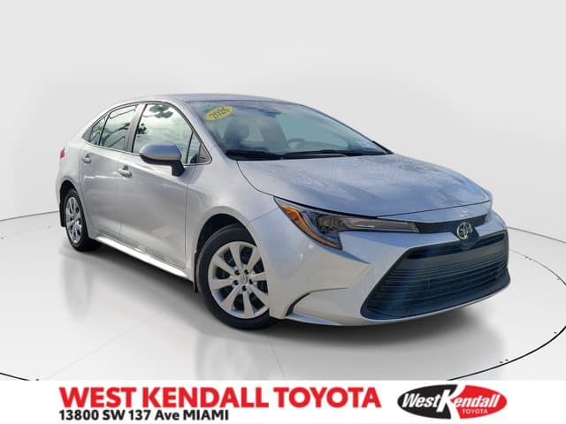 2026 Toyota Corolla LE — photo 1 of 30