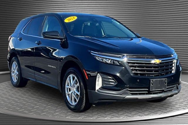 2024 Chevrolet Equinox LT — photo 1 of 25