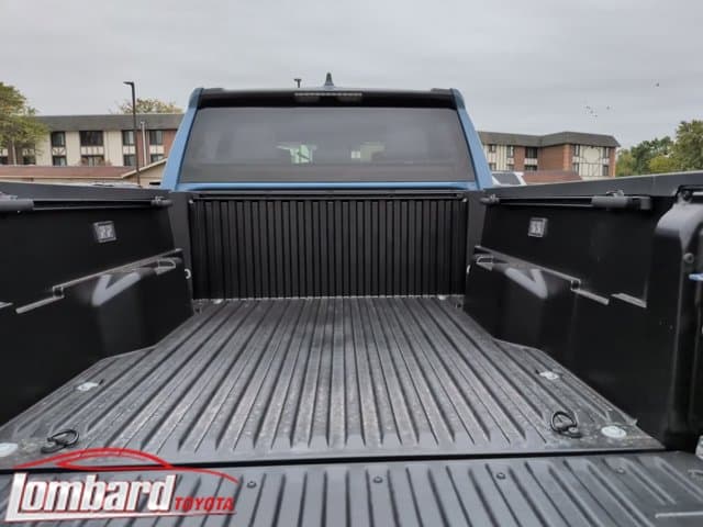 2026 Toyota Tacoma 4WD SR5 — photo 1 of 33