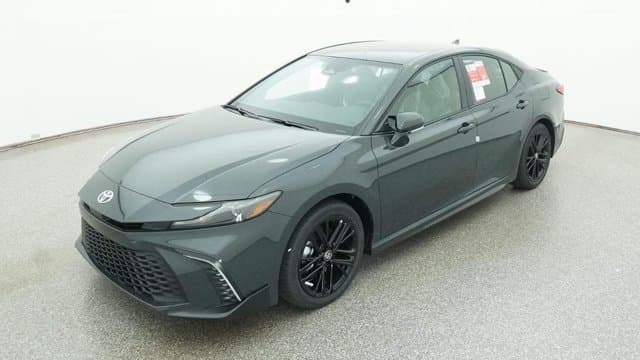 2026 Toyota Camry SE — photo 1 of 52