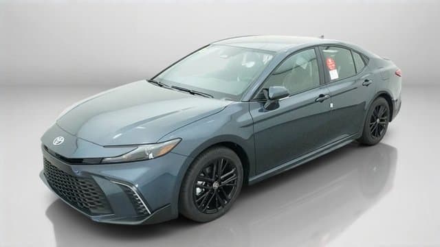 2027 Toyota Camry SE — photo 1 of 46