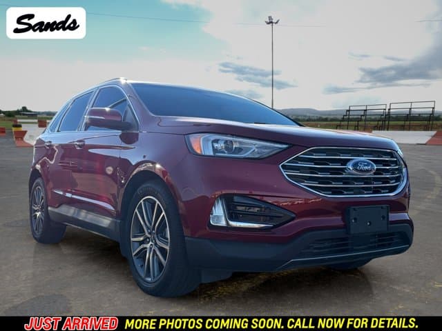 2019 Ford Edge Titanium — photo 1 of 13