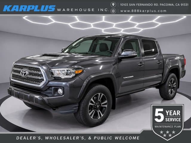 2017 Toyota Tacoma Base — photo 1 of 3