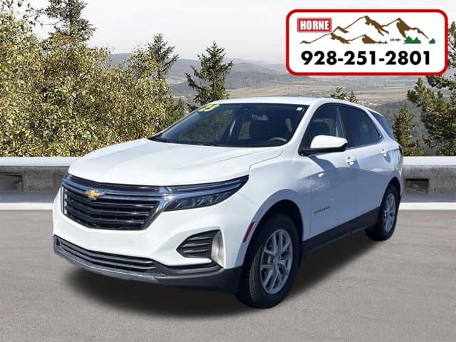 2023 Chevrolet Equinox LT — photo 1 of 24