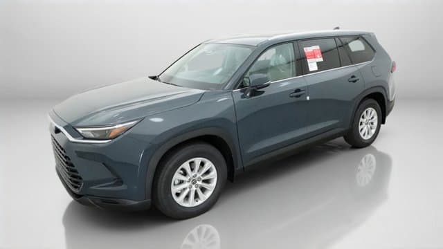 2026 Toyota Grand Highlander XLE — photo 1 of 16