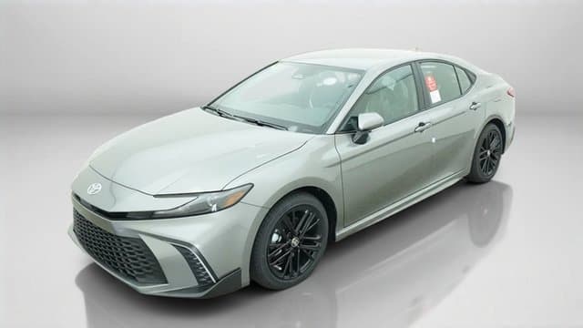 2027 Toyota Camry SE — photo 1 of 46
