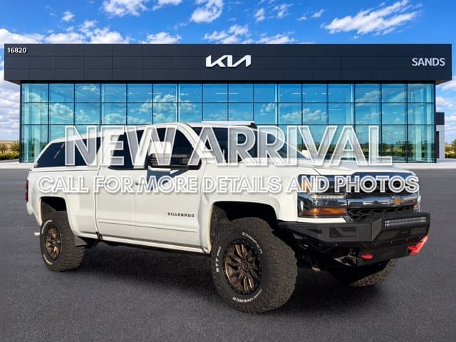 2016 Chevrolet Silverado 1500 LT — photo 1 of 14
