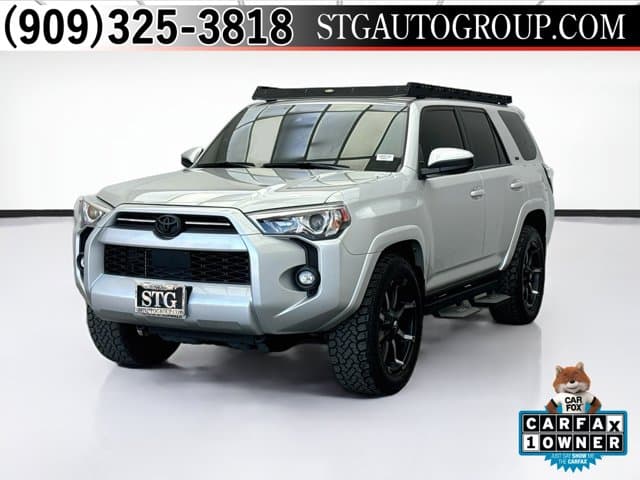 2023 Toyota 4Runner SR5 — photo 1 of 21