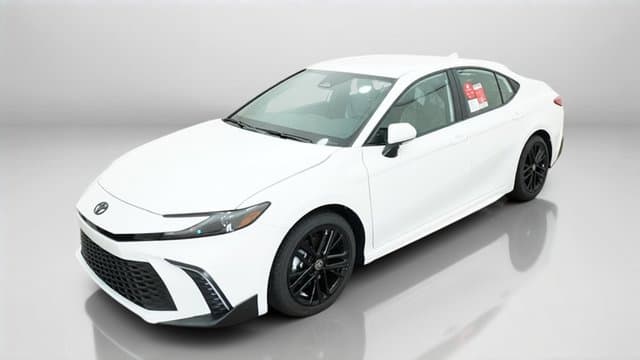 2027 Toyota Camry SE — photo 1 of 16
