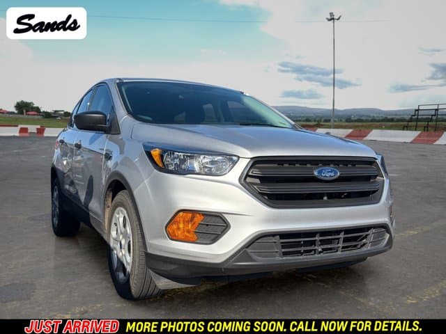2019 Ford Escape S — photo 1 of 13