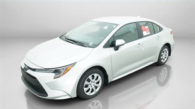 2027 Toyota Corolla LE — photo 1 of 24