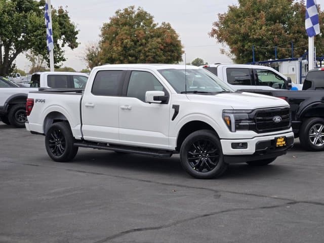2026 Ford F-150 LARIAT — photo 1 of 18