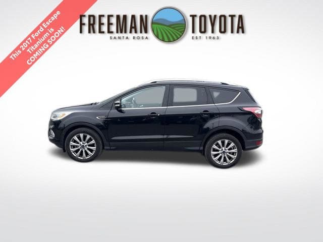 2017 Ford Escape Titanium — photo 1 of 10