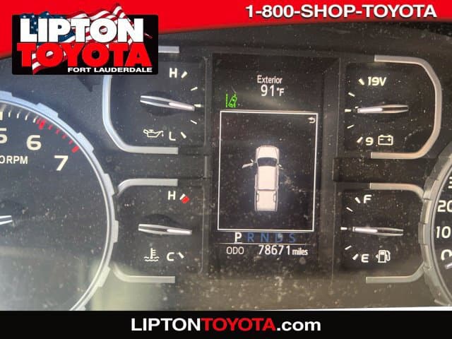 2020 Toyota Tundra 4WD SR5 — photo 1 of 7