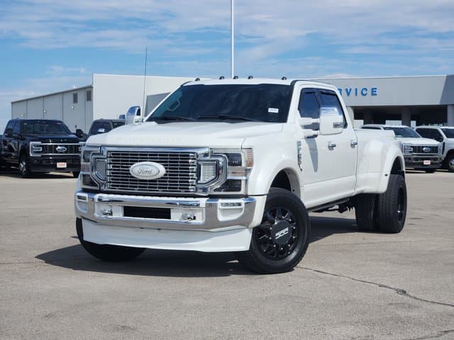 2020 Ford Super Duty F-450 DRW LARIAT — photo 1 of 33