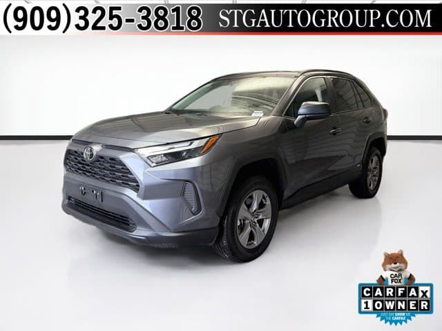 2025 Toyota RAV4 Hybrid LE — photo 1 of 16