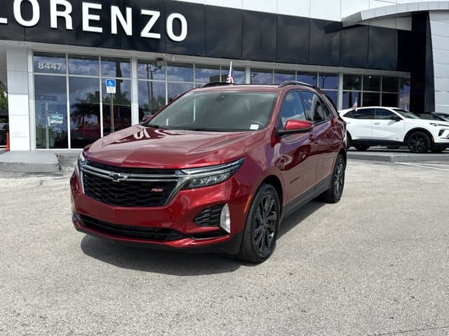 2022 Chevrolet Equinox RS — photo 1 of 25
