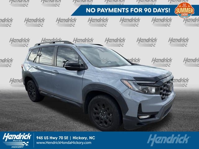 2023 Honda Passport TrailSport — photo 1 of 10