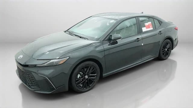 2026 Toyota Camry SE — photo 1 of 46