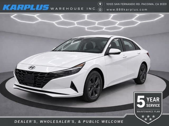 2022 Hyundai Elantra SEL — photo 1 of 5