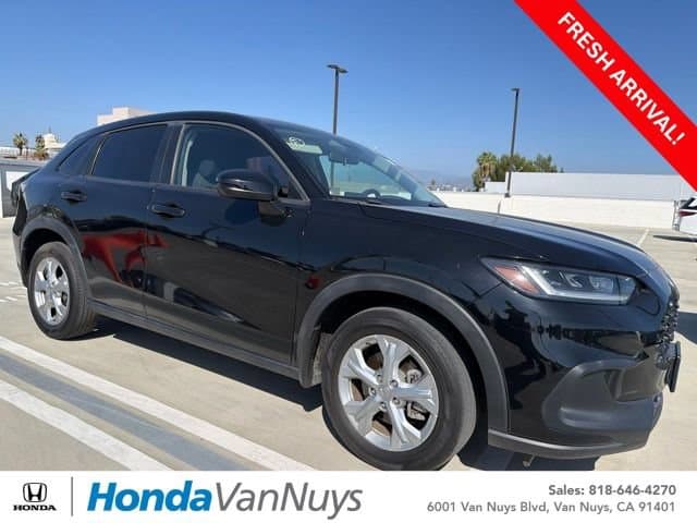 2023 Honda HR-V LX — photo 1 of 8