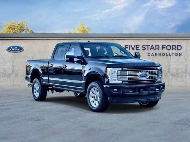 2017 Ford Super Duty F-250 SRW Platinum — photo 1 of 25