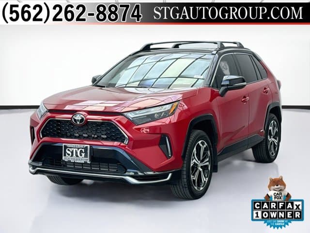 2025 Toyota RAV4 Plug-In Hybrid XSE — photo 1 of 21