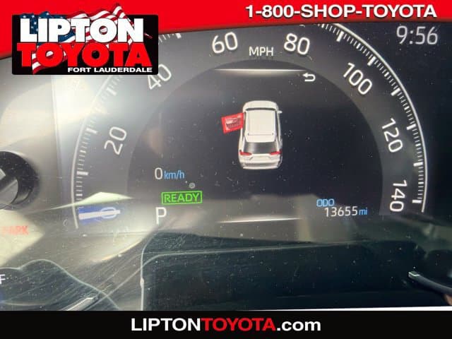 2024 Toyota RAV4 LE — photo 1 of 4