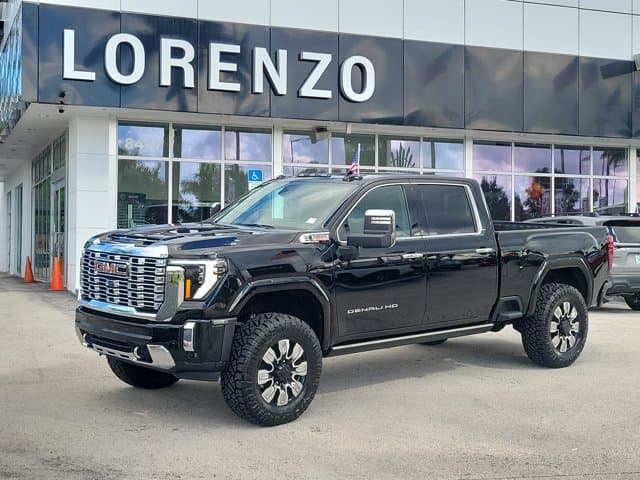 2025 GMC Sierra 2500HD Denali — photo 1 of 35