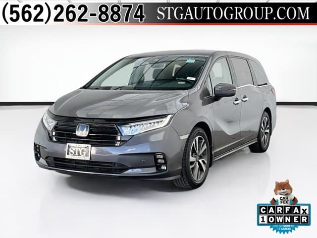 2022 Honda Odyssey Touring — photo 1 of 23